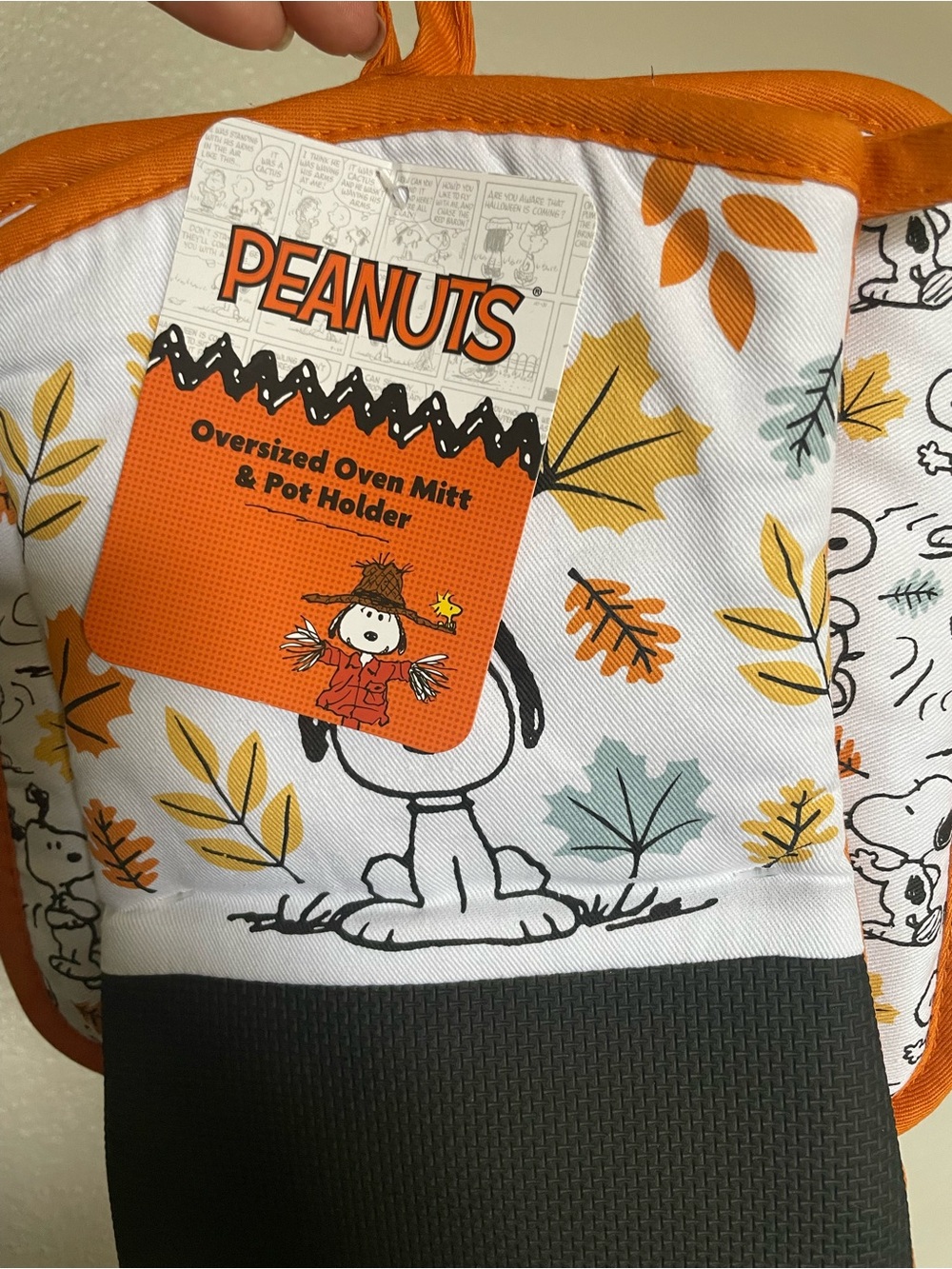 Peanuts Autumn Leaf Oven Mitt & Pot Holder Set